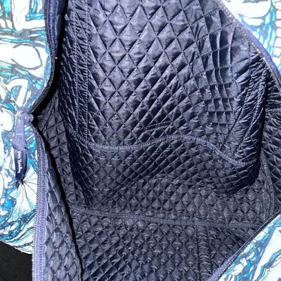 Vera Bradley Shore Enough large traveler duffel bag NWOT - Picture 10 of 14